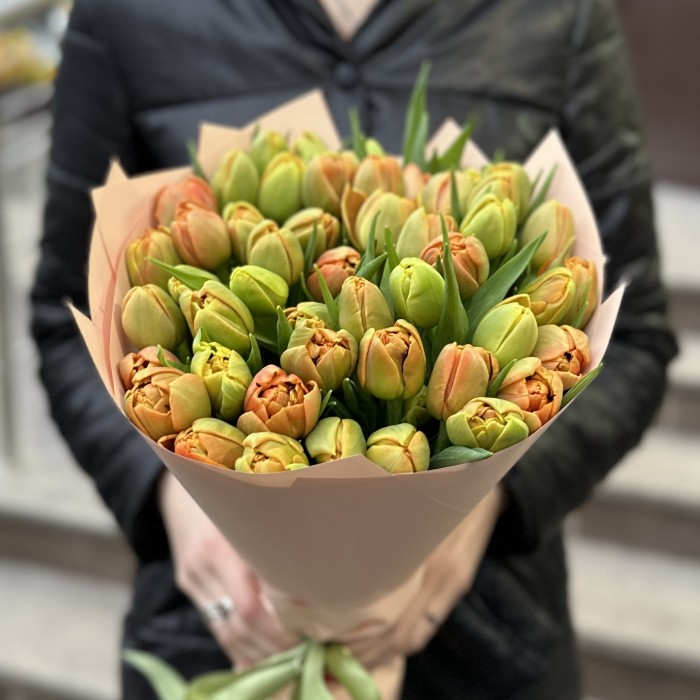 51 оранжевый  пионовидный тюльпан Айкун